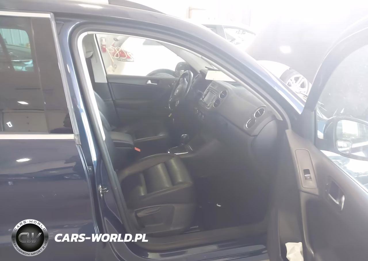 2011 Volkswagen Tiguan Se VIN:WVGAV7AX8BW528651 - 5