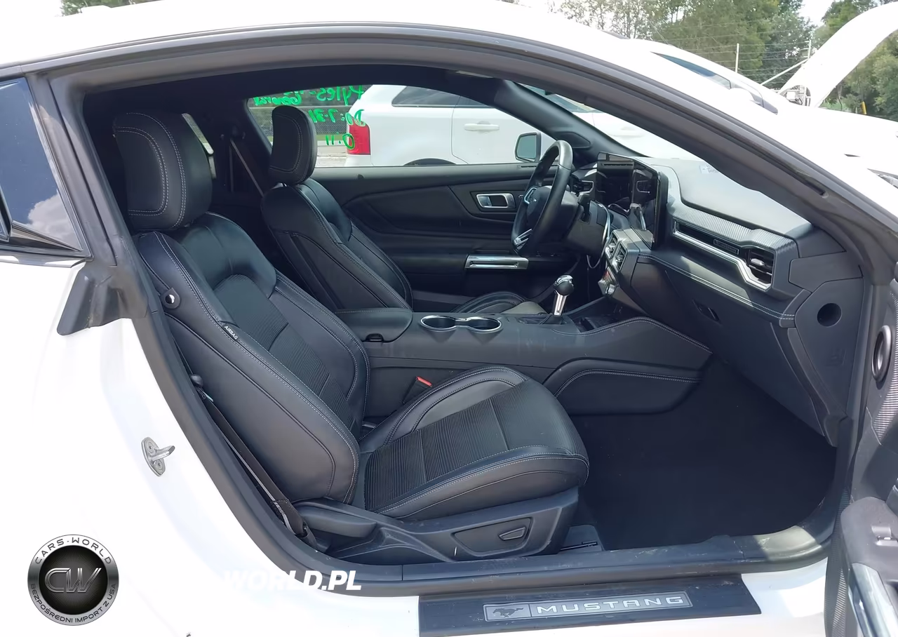2024 Ford Mustang Ecoboost Premium Fastback VIN:1FA6P8TH1R5138173 - 5