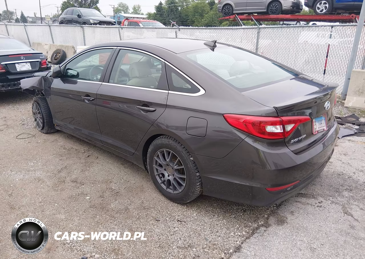 2017 Hyundai Sonata VIN:5NPE24AFXHH575263 - 3