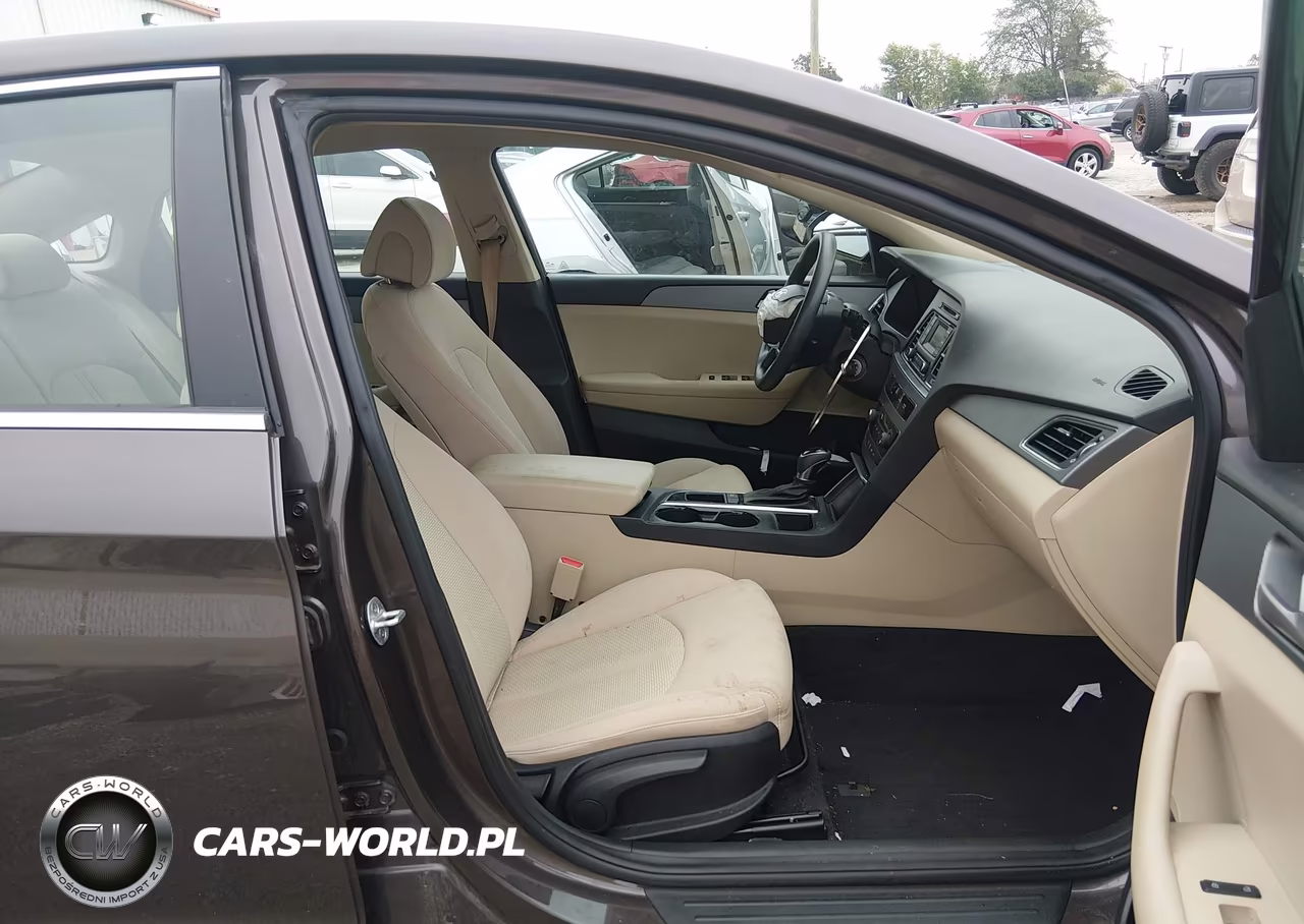2017 Hyundai Sonata VIN:5NPE24AFXHH575263 - 5