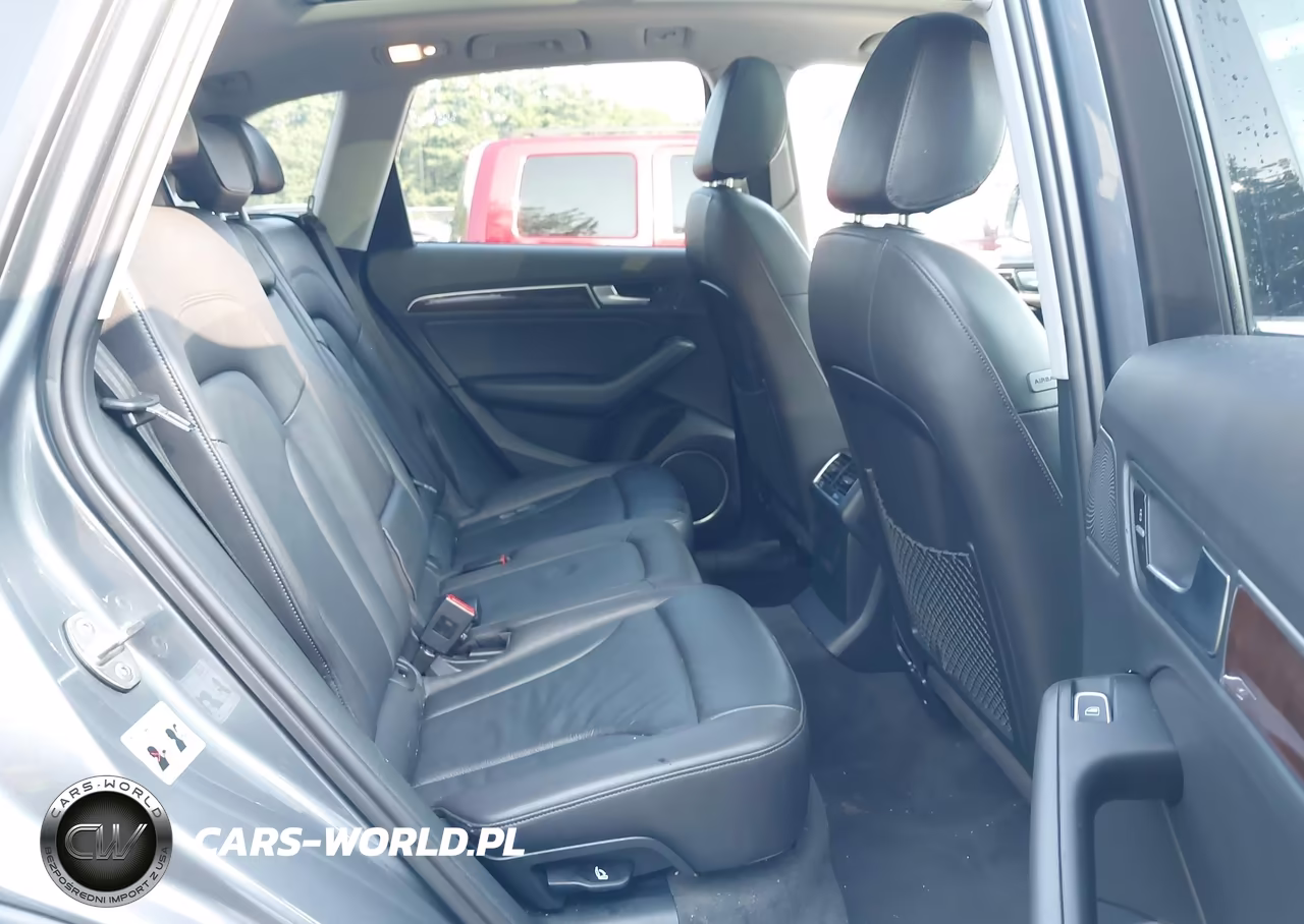 2016 Audi Q5 2.0T Premium VIN:WA1L2AFP2GA060894 - 8