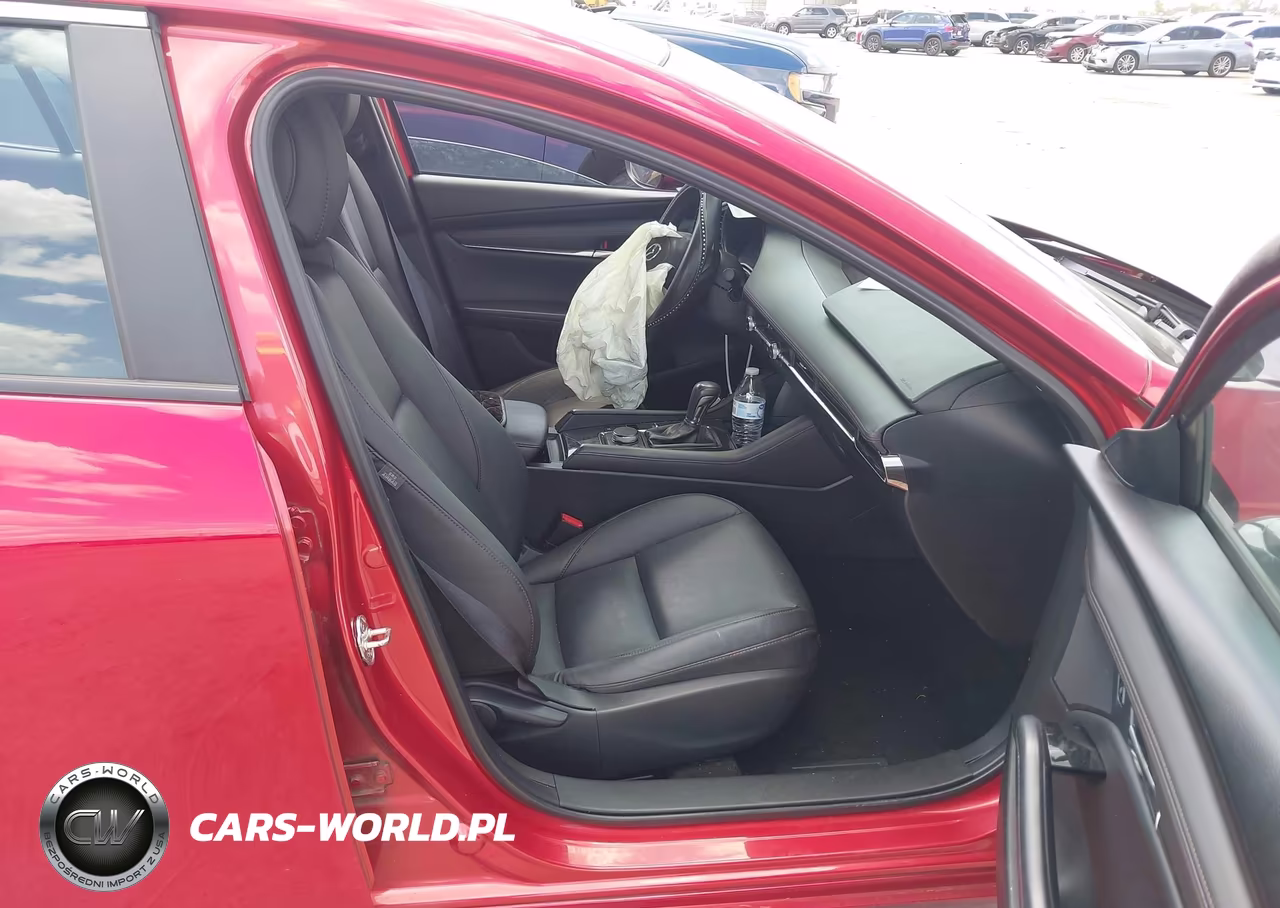 2025 Mazda Mazda3 2.5 S Preferred VIN:3MZBPACM2SM450190 - 5