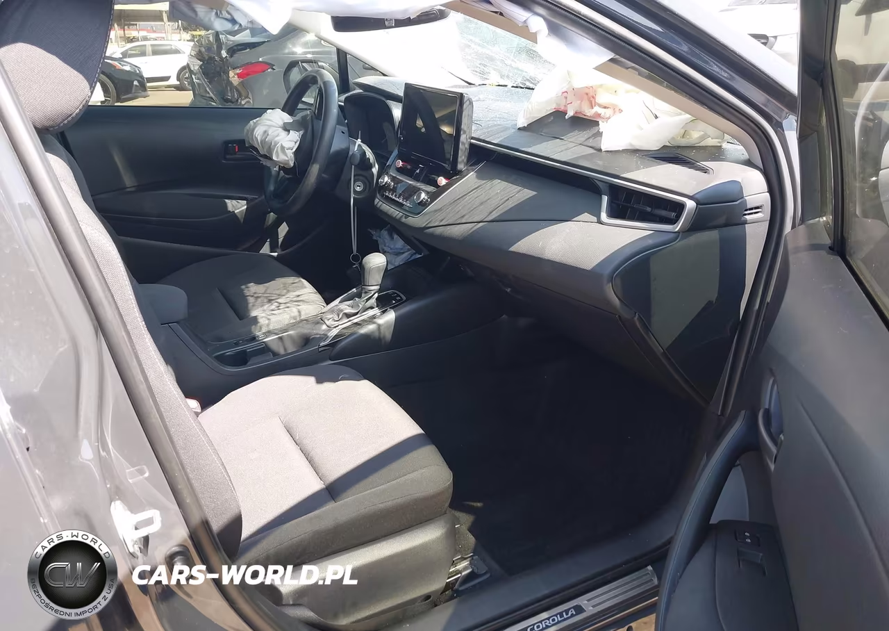 2025 Toyota Corolla Hybrid Le VIN:JTDBCMFE4S3090989 - 5