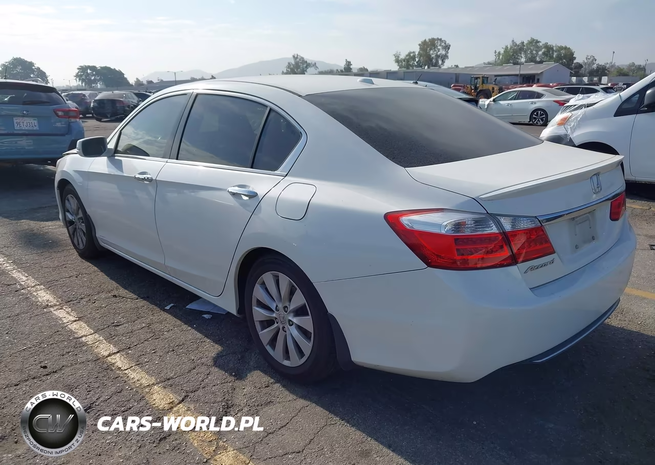 2013 Honda Accord Ex-L VIN:1HGCR2F82DA242317 - 3
