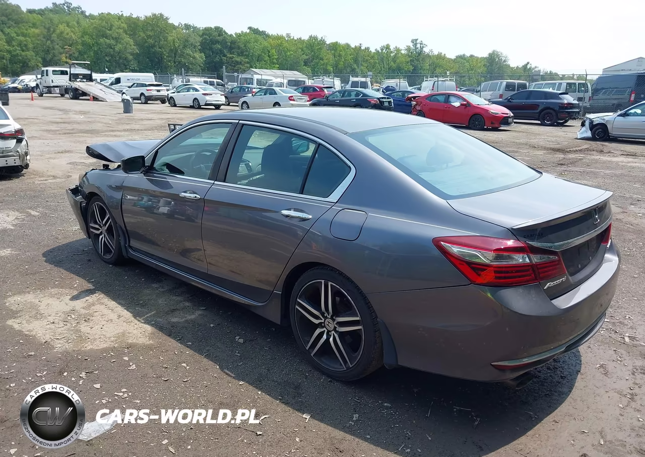 2017 Honda Accord Sport VIN:1HGCR2F52HA139684 - 3