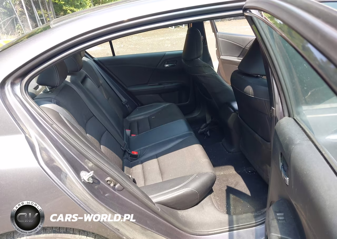 2017 Honda Accord Sport VIN:1HGCR2F52HA139684 - 8