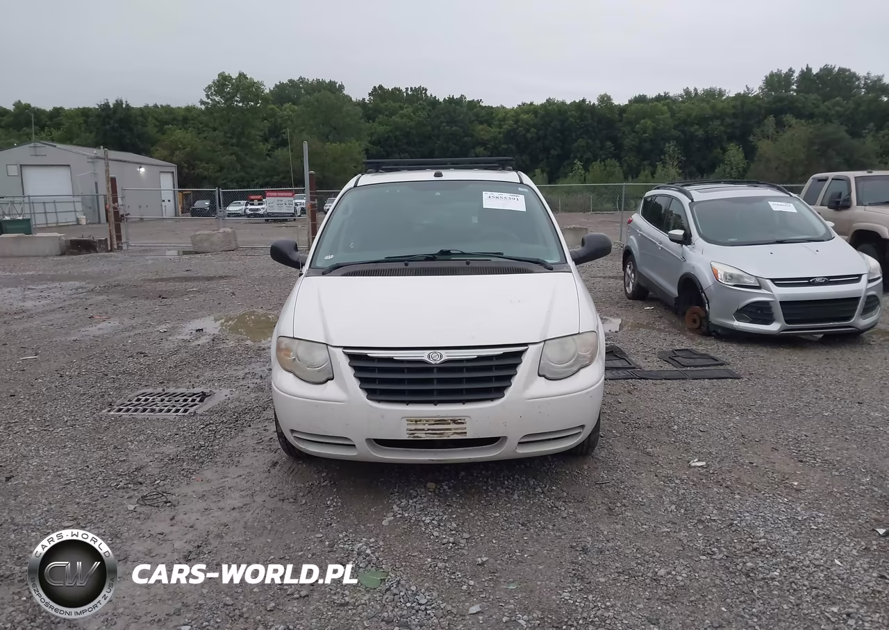 2005 Chrysler Town & Country Lx VIN:2C4GP44RX5R519189 - 12