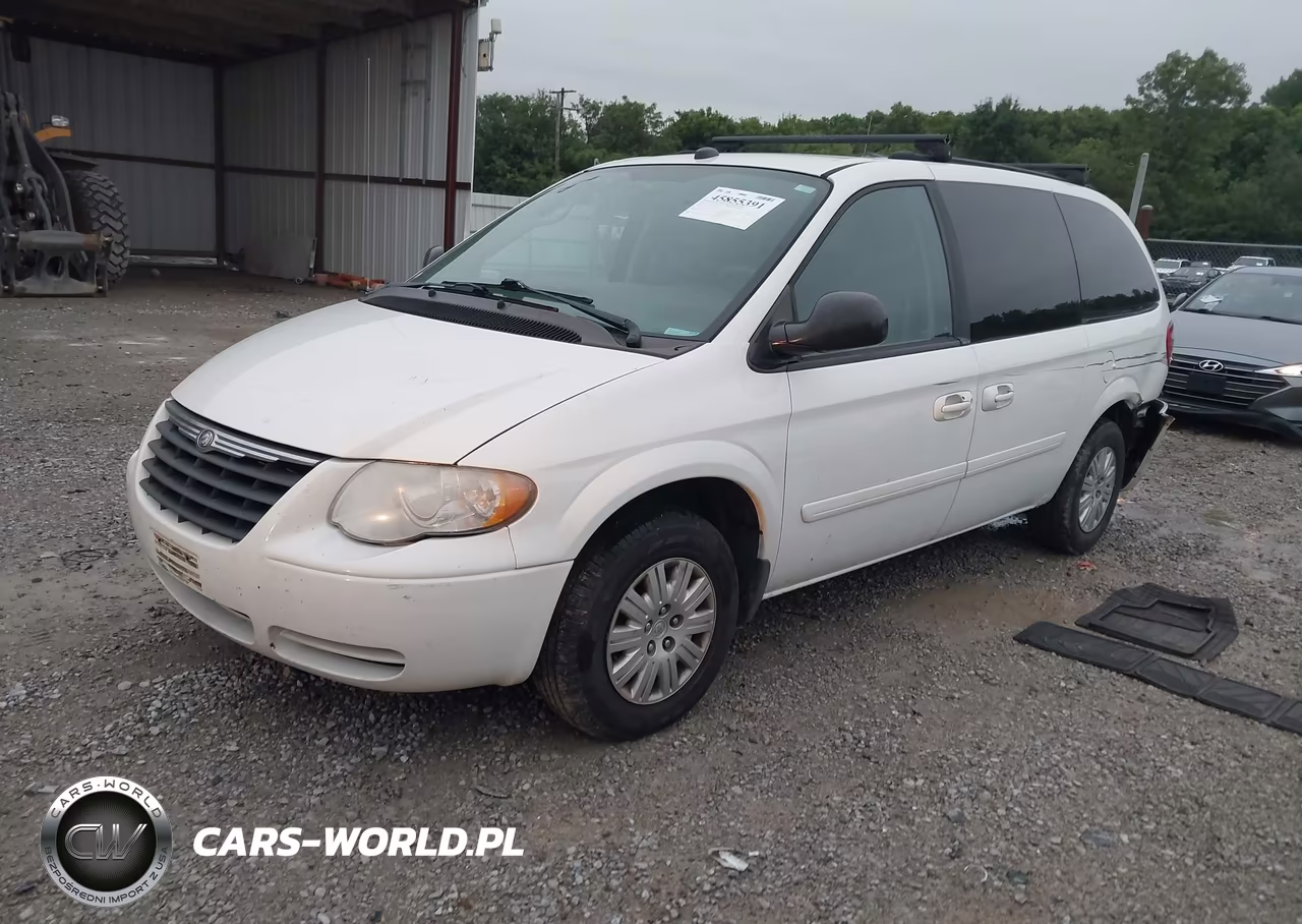 2005 Chrysler Town & Country Lx VIN:2C4GP44RX5R519189 - 2