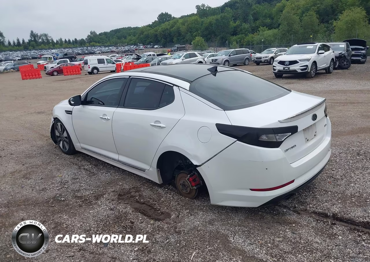 2013 Kia Optima Sx VIN:5XXGR4A60DG093492 - 3