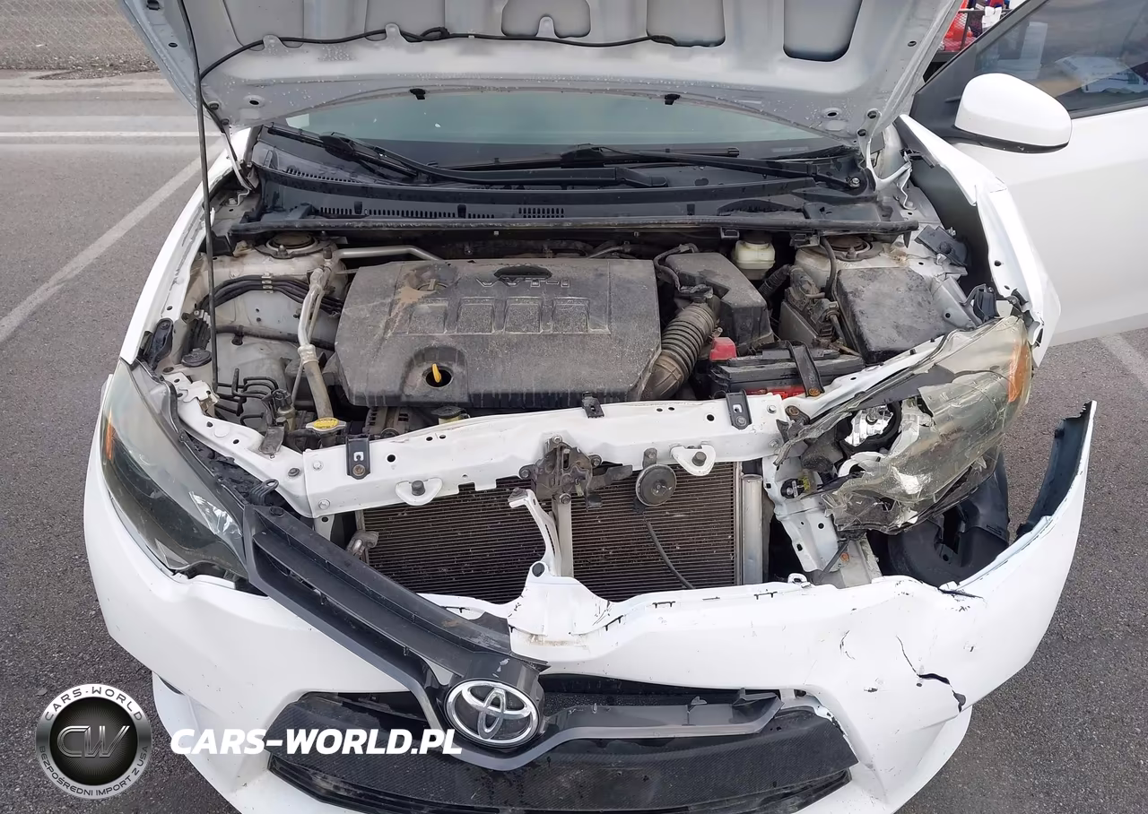 2015 Toyota Corolla Le VIN:5YFBURHE7FP274912 - 10