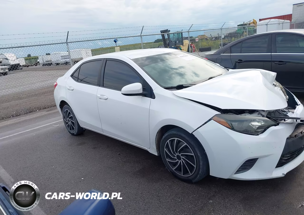 2015 Toyota Corolla Le VIN:5YFBURHE7FP274912 - 13