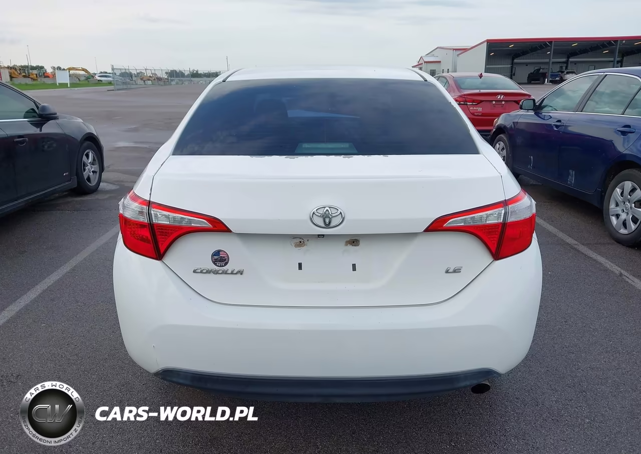 2015 Toyota Corolla Le VIN:5YFBURHE7FP274912 - 16