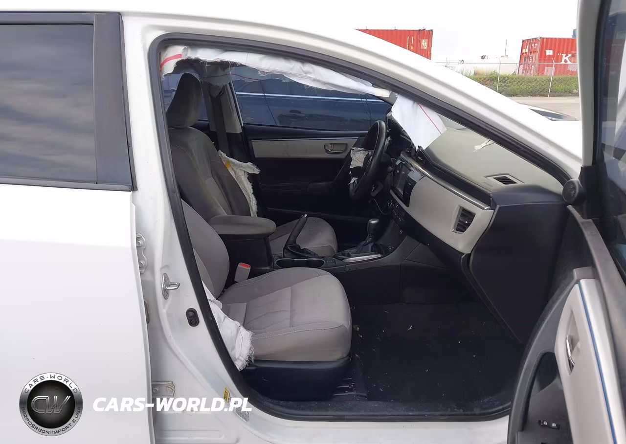 2015 Toyota Corolla Le VIN:5YFBURHE7FP274912 - 5