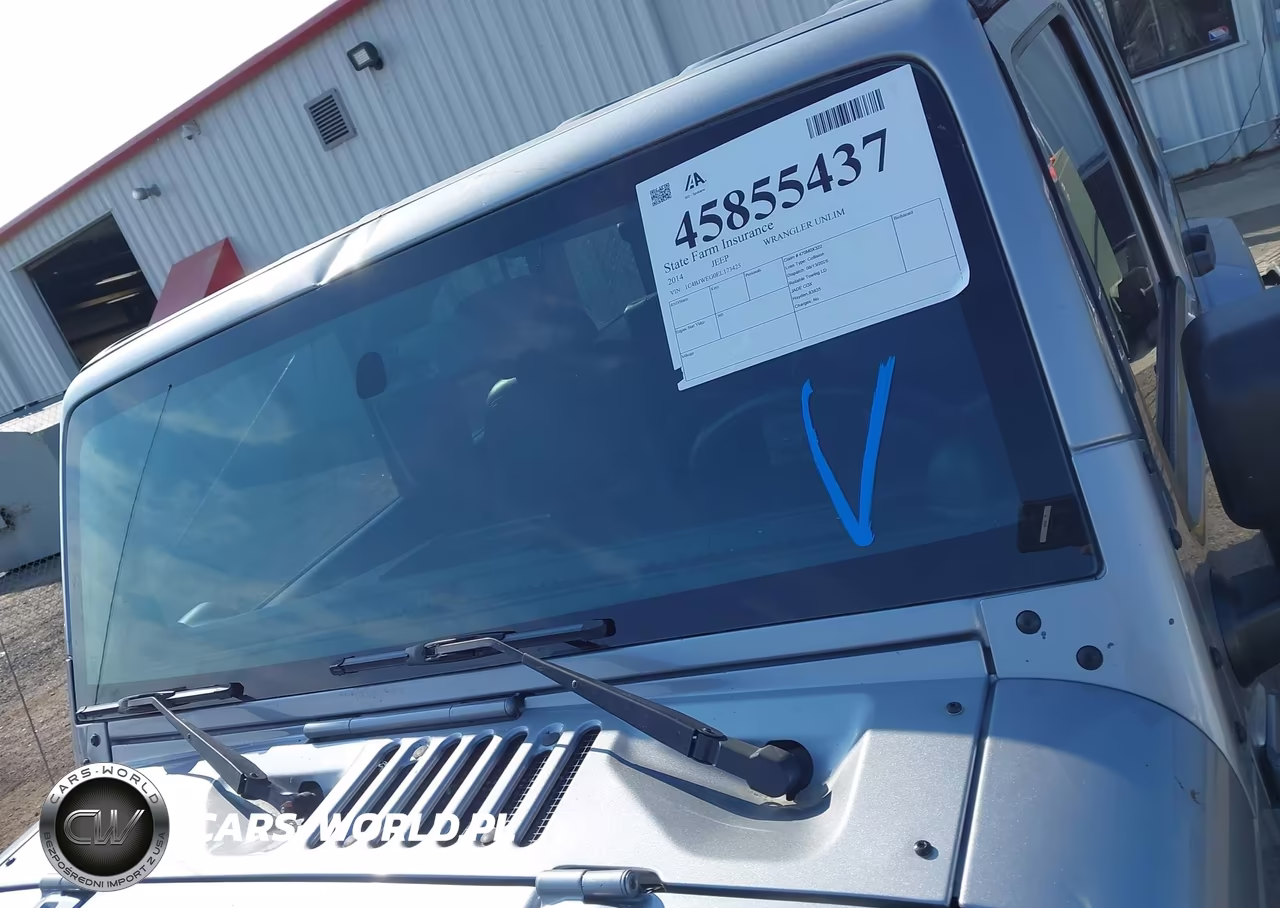 2014 Jeep Wrangler Unlimited Sahara VIN:1C4BJWEG0EL173425 - 15