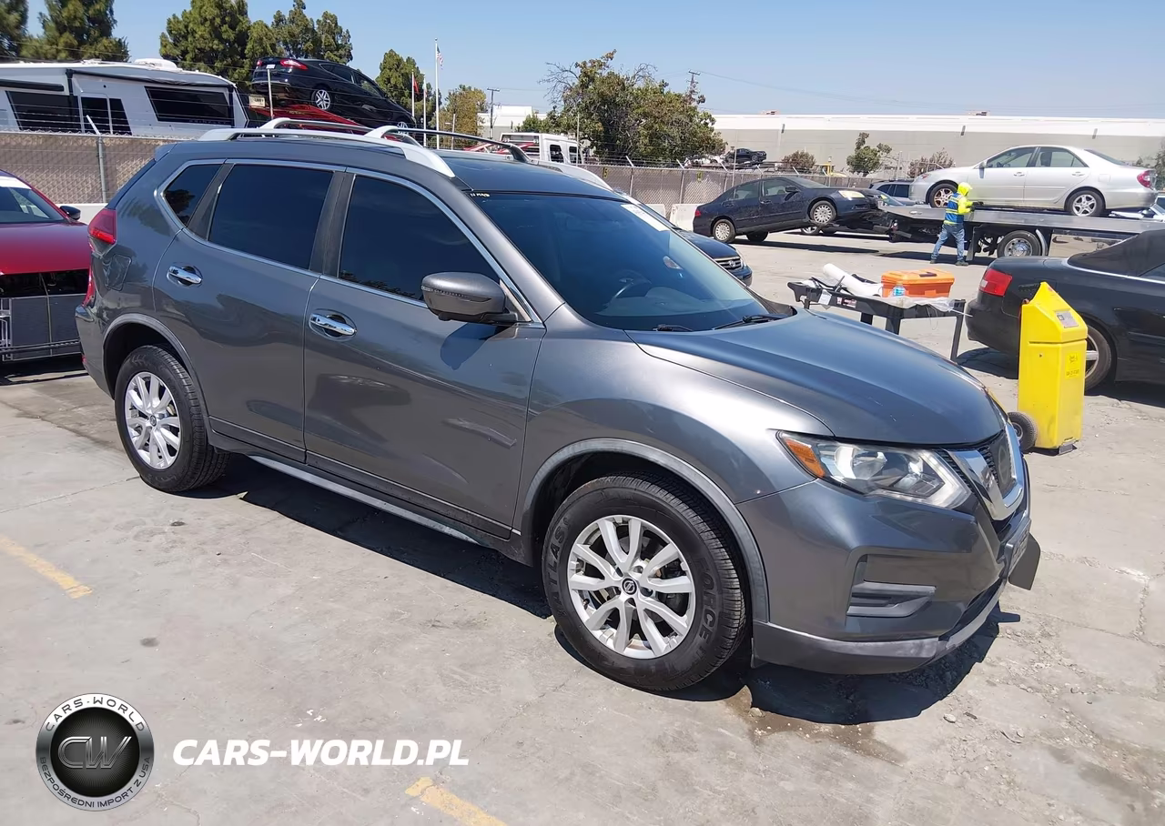 2017 Nissan Rogue Sv
