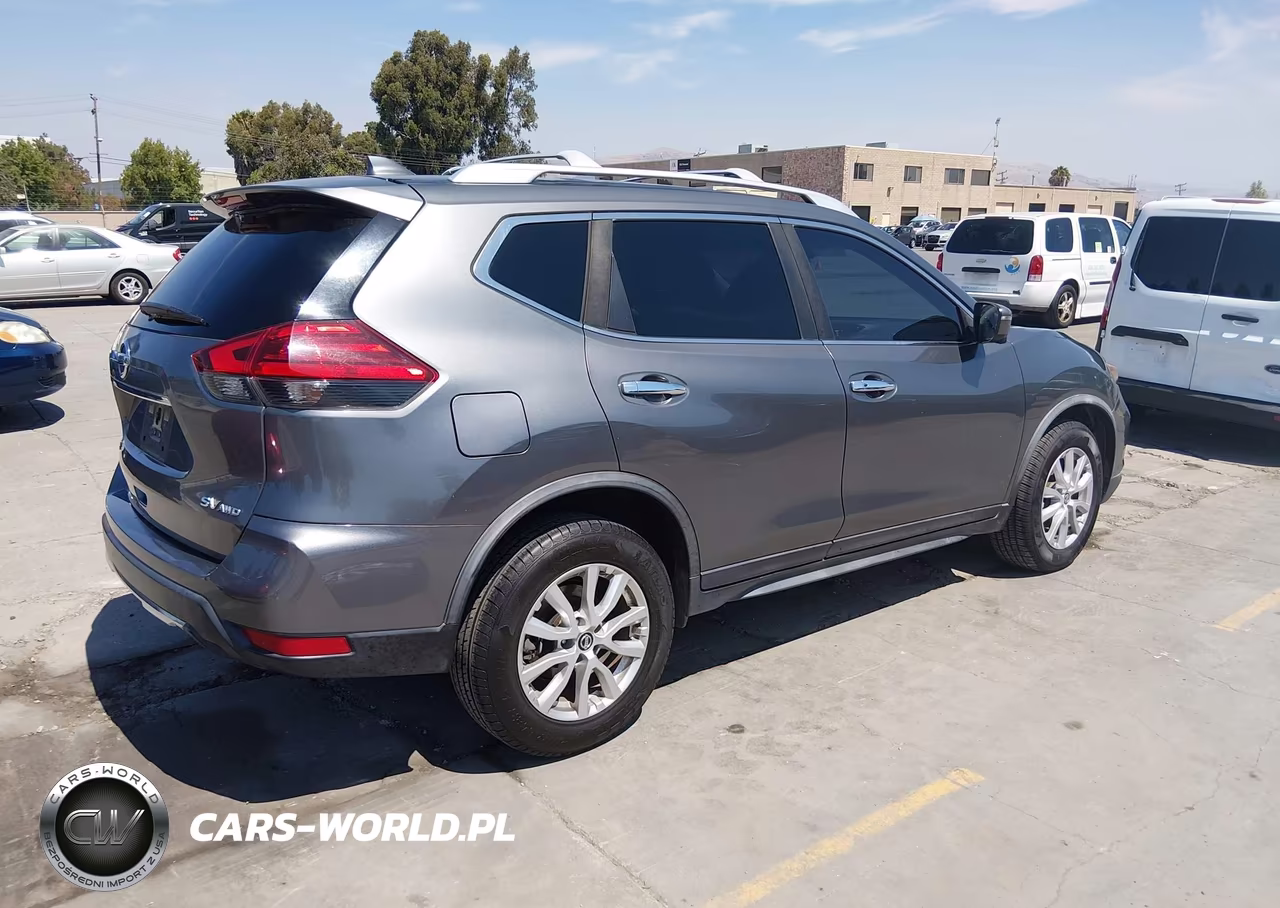 2017 Nissan Rogue Sv VIN:JN8AT2MV7HW026962 - 4