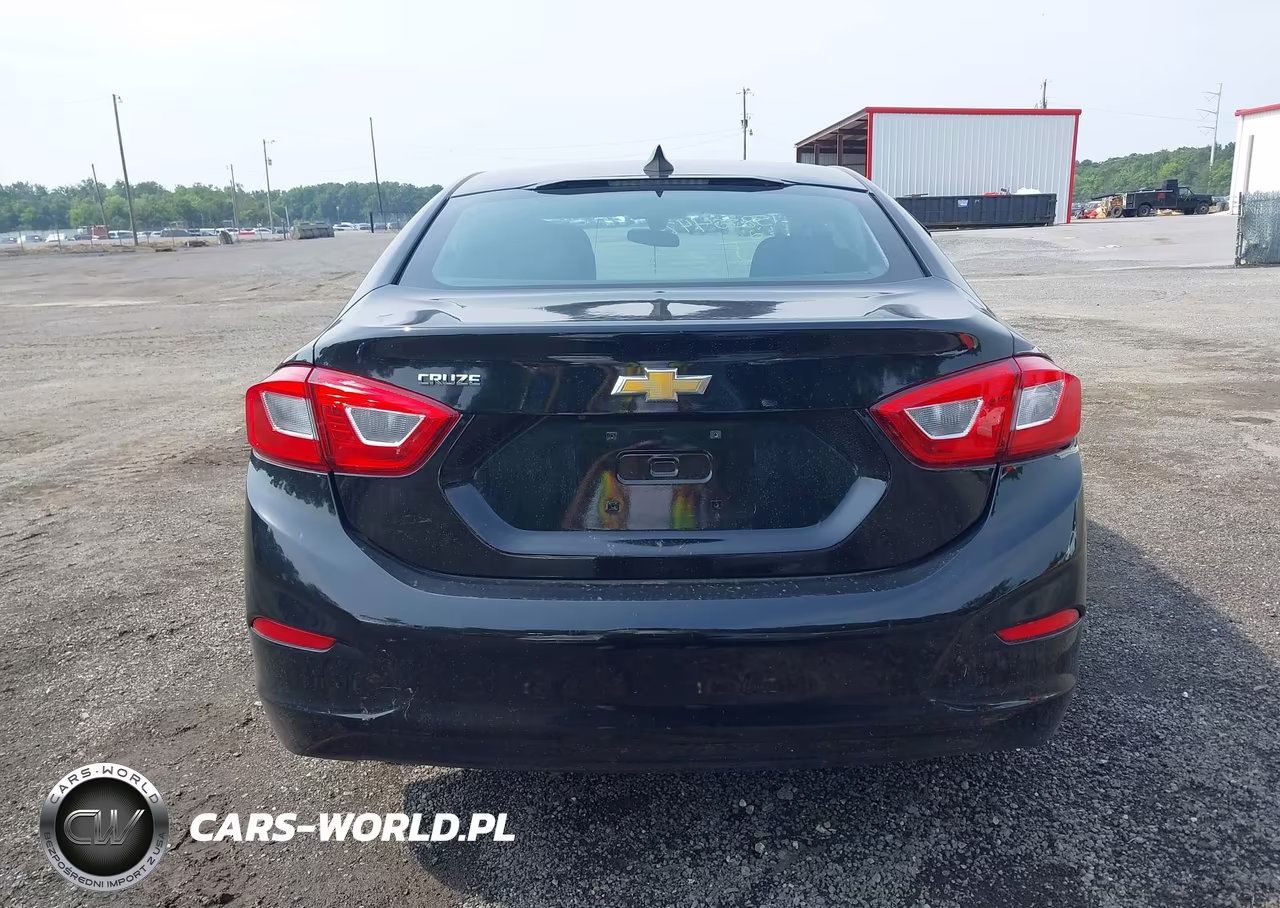 2018 Chevrolet Cruze Ls Auto VIN:1G1BC5SM6J7111036 - 16