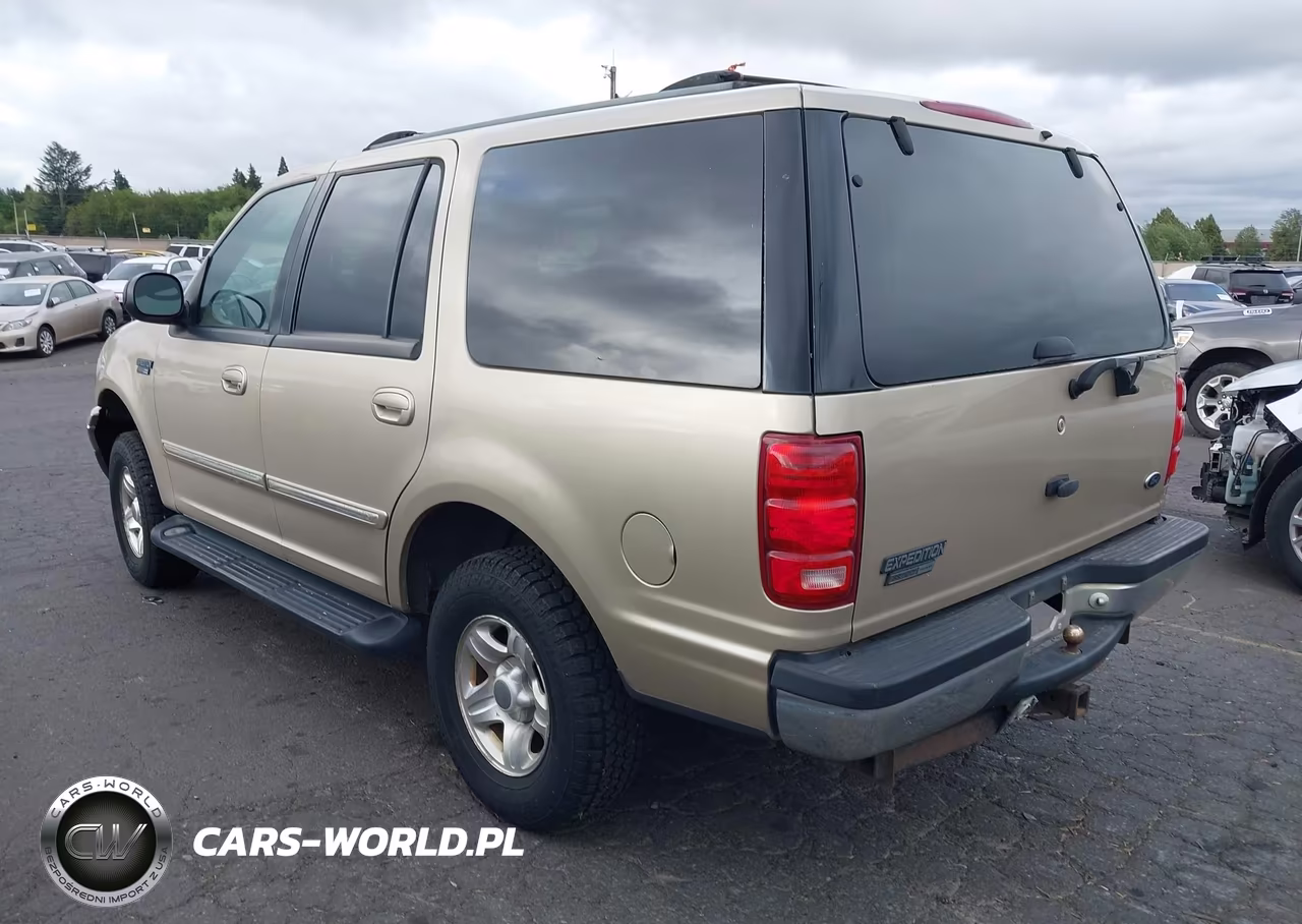 1999 Ford Expedition Xlt VIN:1FMRU1861XLC32704 - 3