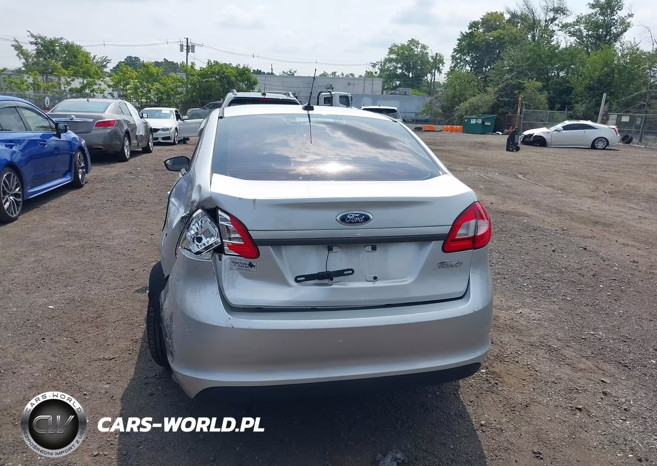 2013 Ford Fiesta S VIN:3FADP4AJ5DM153493 - 16