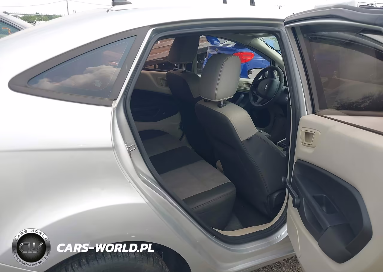2013 Ford Fiesta S VIN:3FADP4AJ5DM153493 - 8