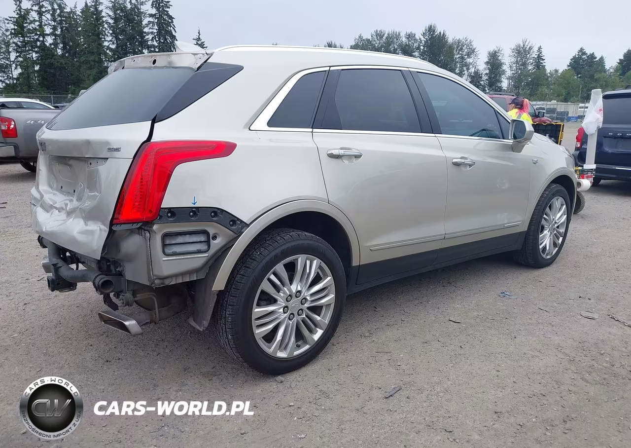 2017 Cadillac Xt5 Premium Luxury VIN:1GYKNERSXHZ151814 - 4
