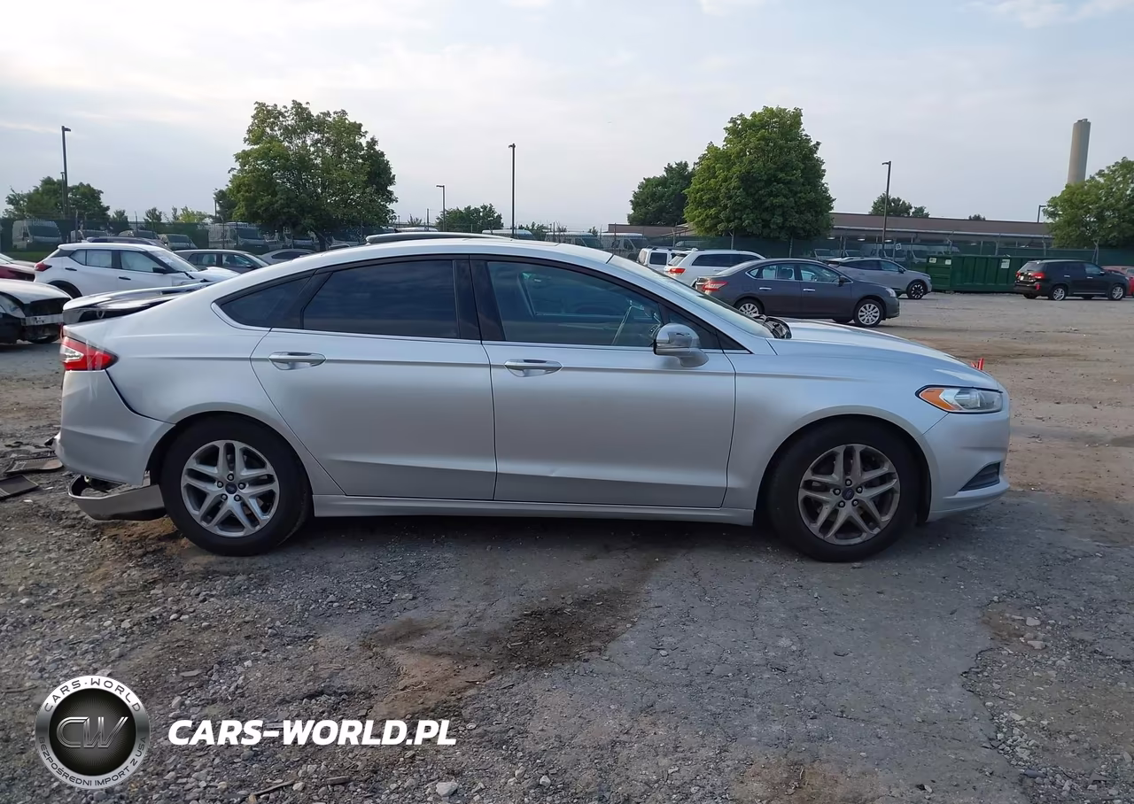 2015 Ford Fusion Se VIN:3FA6P0H78FR242427 - 12