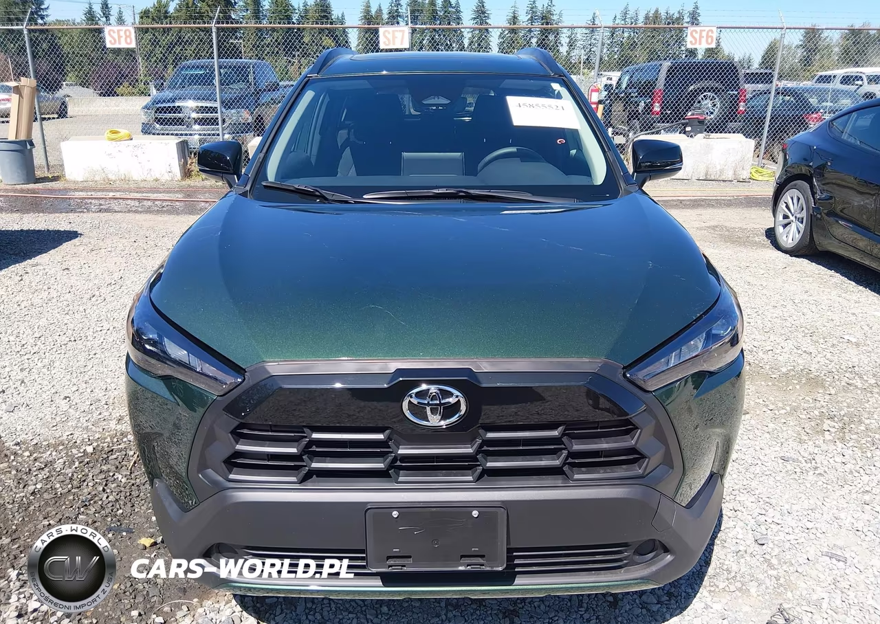 2026 Toyota Corolla Cross Le VIN:7MUBAABG2TV170809 - 13