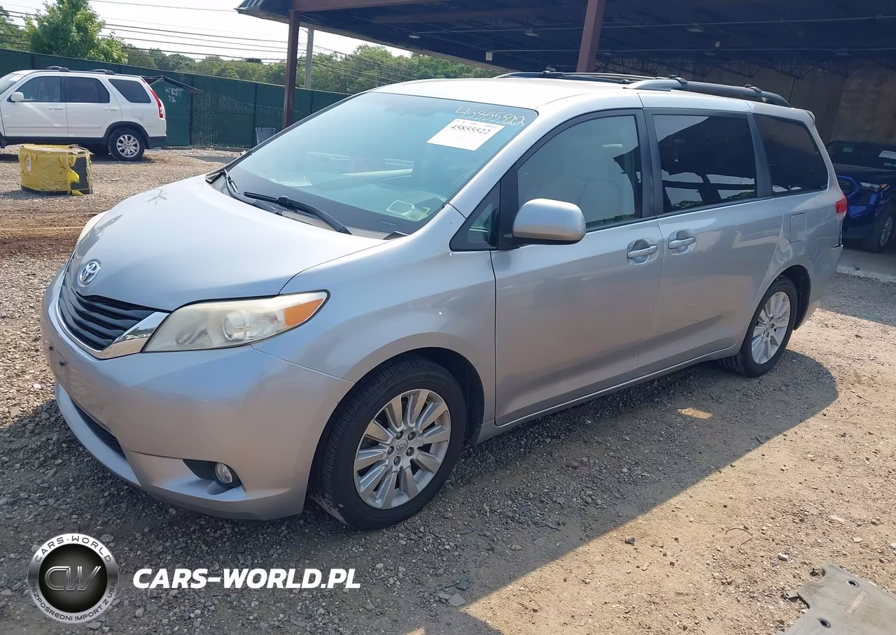 2014 Toyota Sienna Le 7 Passenger VIN:5TDJK3DC8ES088840 - 2