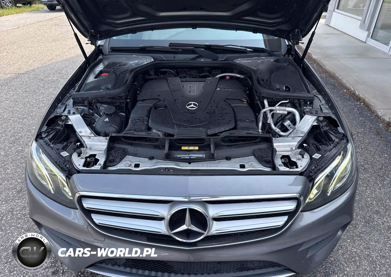 2017 Mercedes-Benz E 400 4Matic VIN:WDDZH6GB9HA239374 - 10