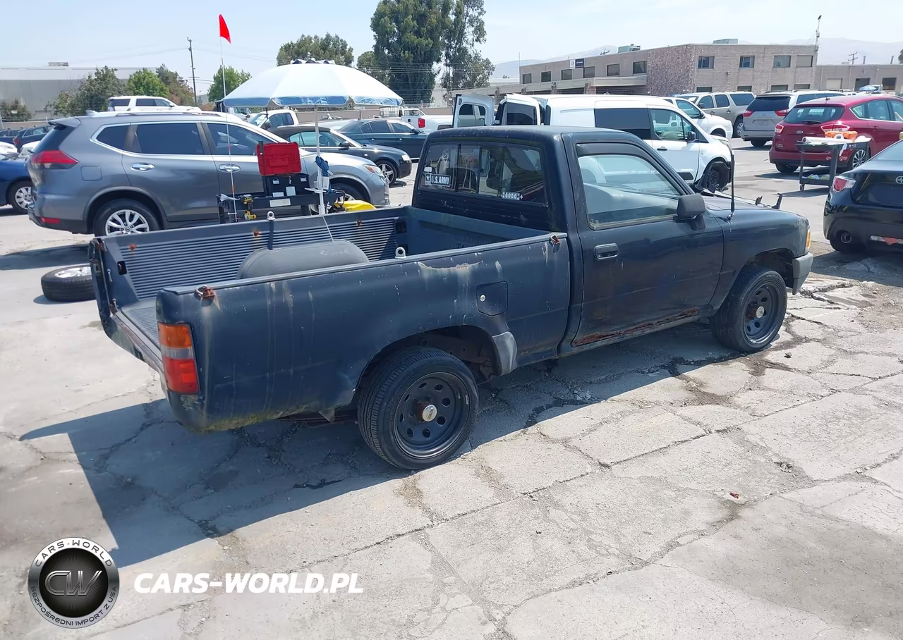 1990 Toyota Pickup 1-2 Ton Short Wheelbase VIN:JT4RN81A0L0052568 - 4