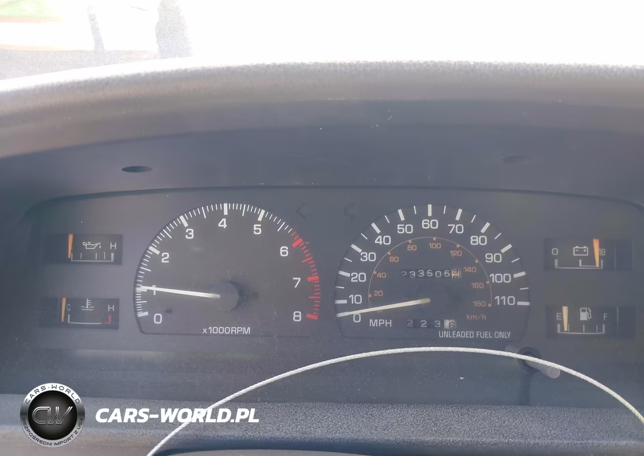 1990 Toyota Pickup 1-2 Ton Short Wheelbase VIN:JT4RN81A0L0052568 - 7
