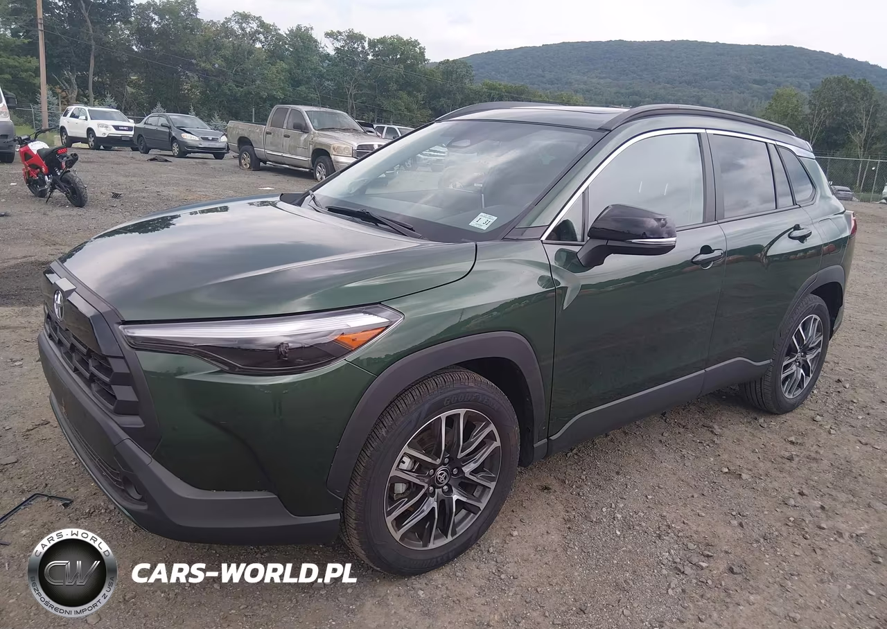 2026 Toyota Corolla Cross Xle VIN:7MUDAABG9TV164630 - 2