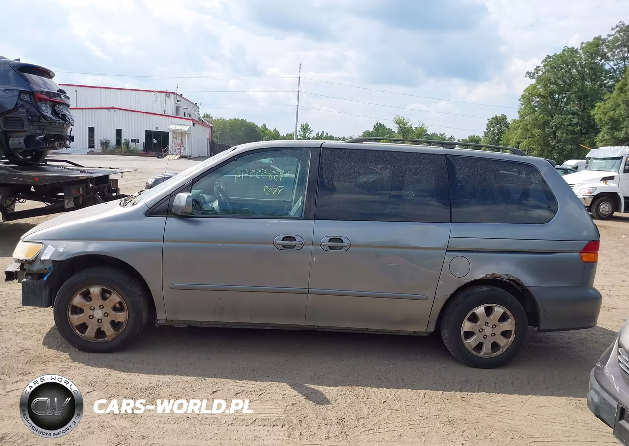 2002 Honda Odyssey Ex VIN:5FNRL18622B008392 - 14