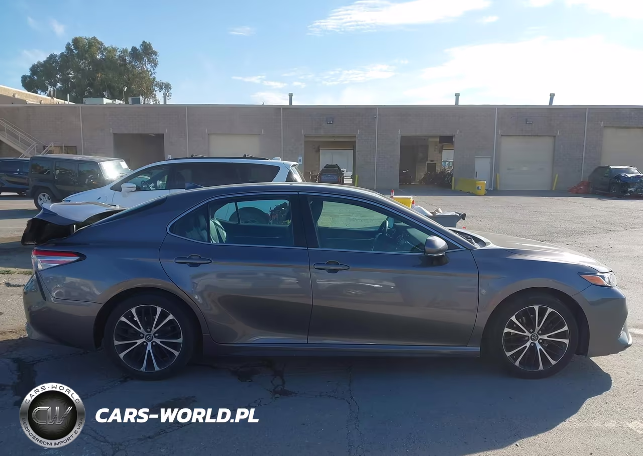 2019 Toyota Camry Se VIN:4T1B11HK4KU833907 - 13