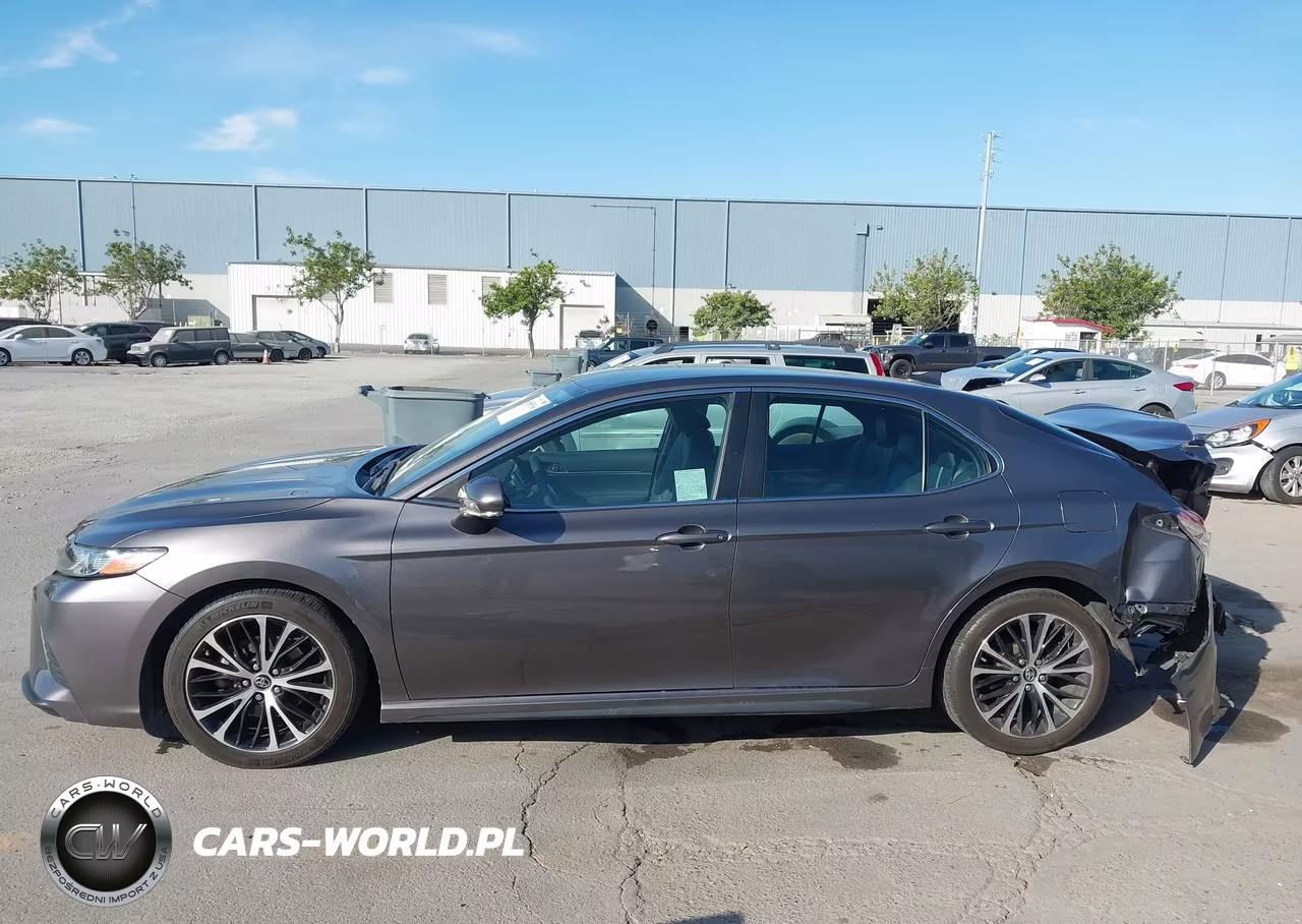 2019 Toyota Camry Se VIN:4T1B11HK4KU833907 - 14