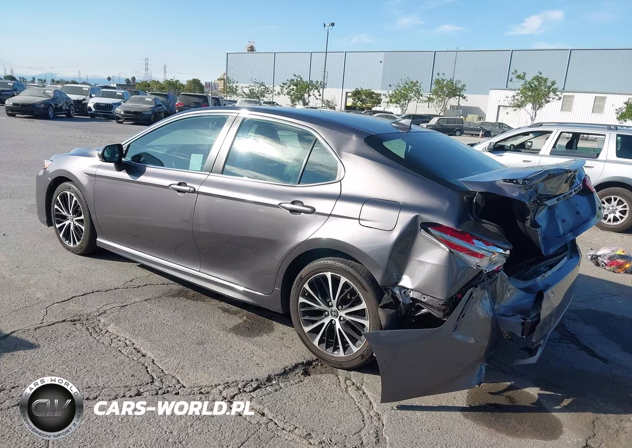 2019 Toyota Camry Se VIN:4T1B11HK4KU833907 - 3