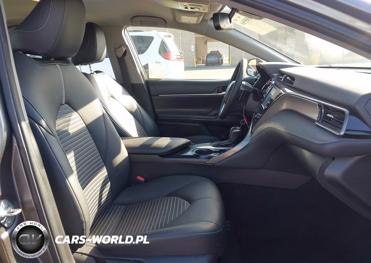 2019 Toyota Camry Se VIN:4T1B11HK4KU833907 - 5