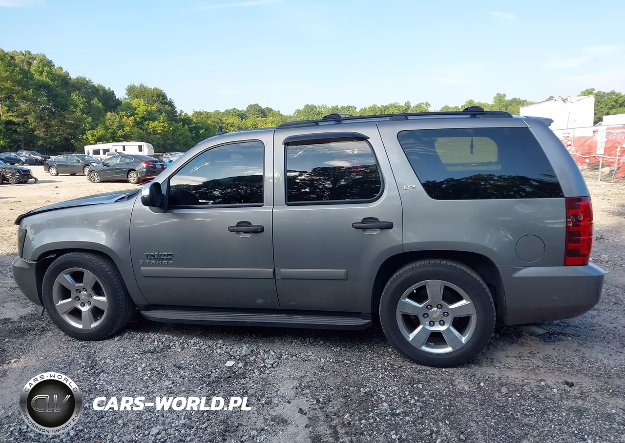 2008 Chevrolet Tahoe Ltz VIN:1GNFC13J08R177187 - 14