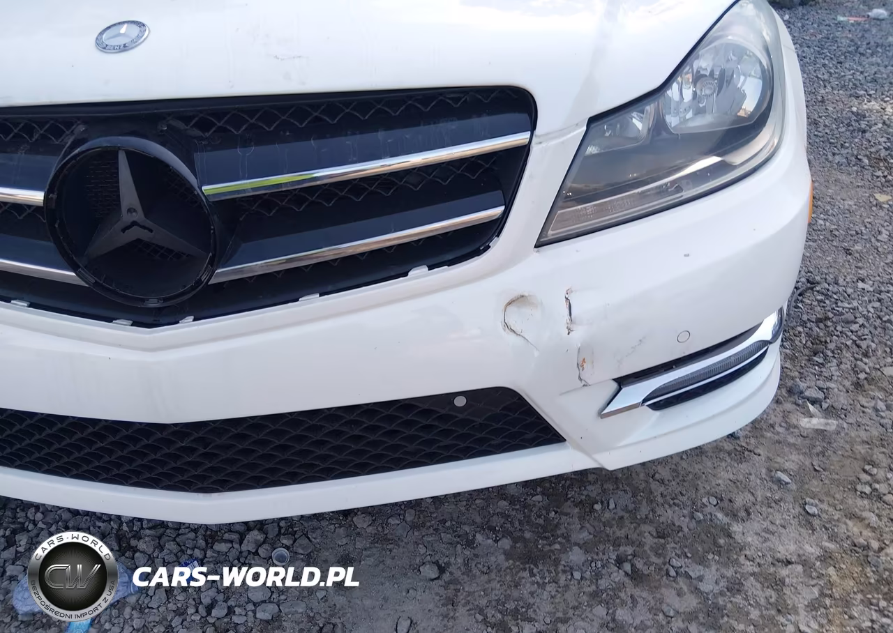 2012 Mercedes-Benz C 350 Sport 4Matic VIN:WDDGJ8JB1CF894883 - 12