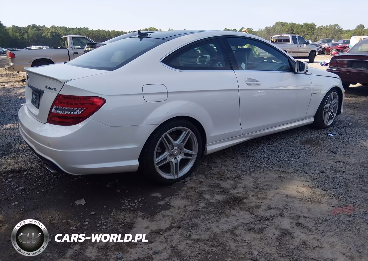 2012 Mercedes-Benz C 350 Sport 4Matic VIN:WDDGJ8JB1CF894883 - 4