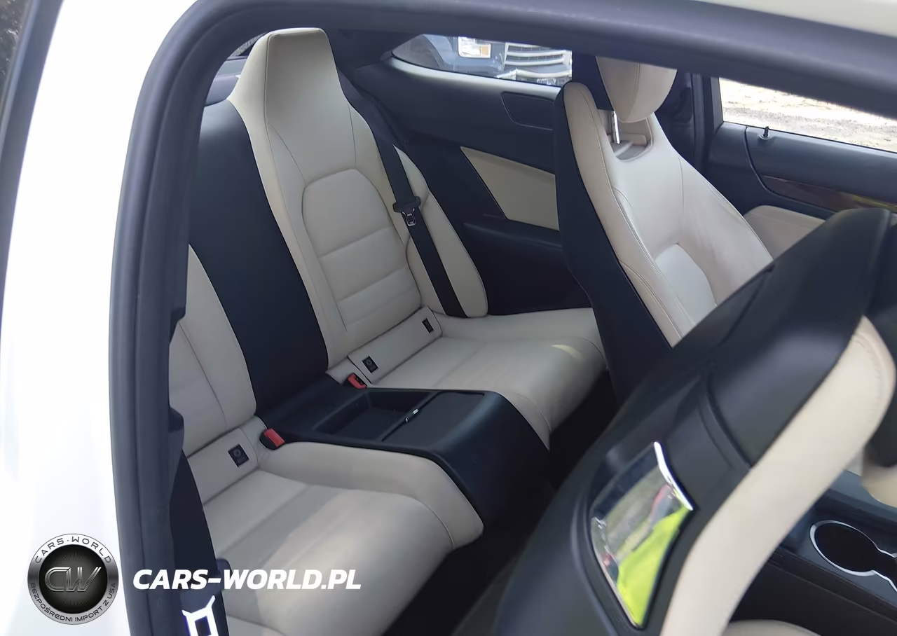 2012 Mercedes-Benz C 350 Sport 4Matic VIN:WDDGJ8JB1CF894883 - 8