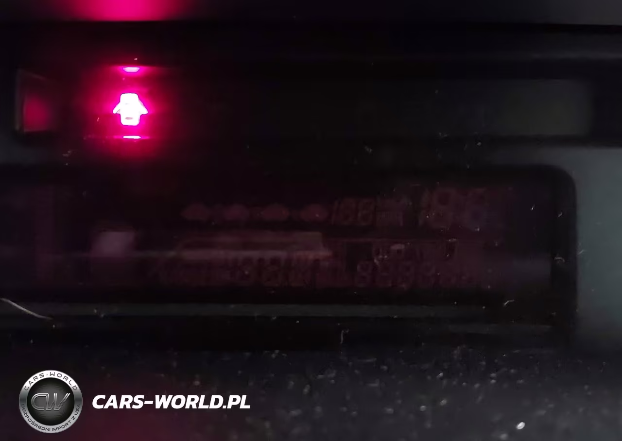 2014 Toyota Prius V Two VIN:JTDZN3EU4EJ000123 - 14
