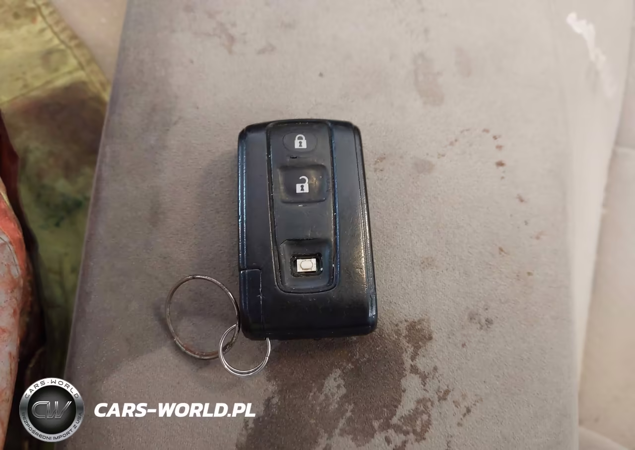 2007 Toyota Prius VIN:JTDKB20U477556007 - 11