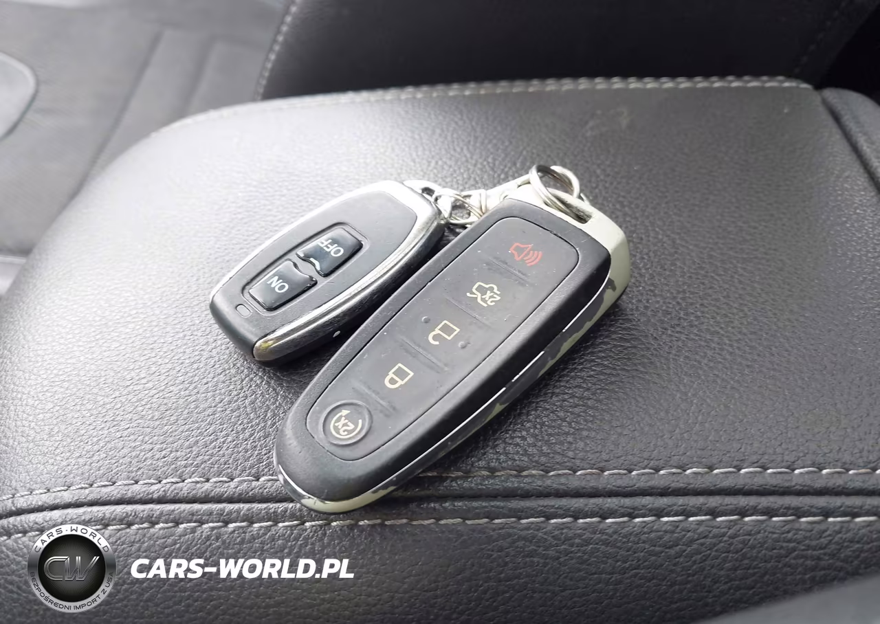 2013 Ford Escape Titanium VIN:1FMCU0J98DUA00191 - 11