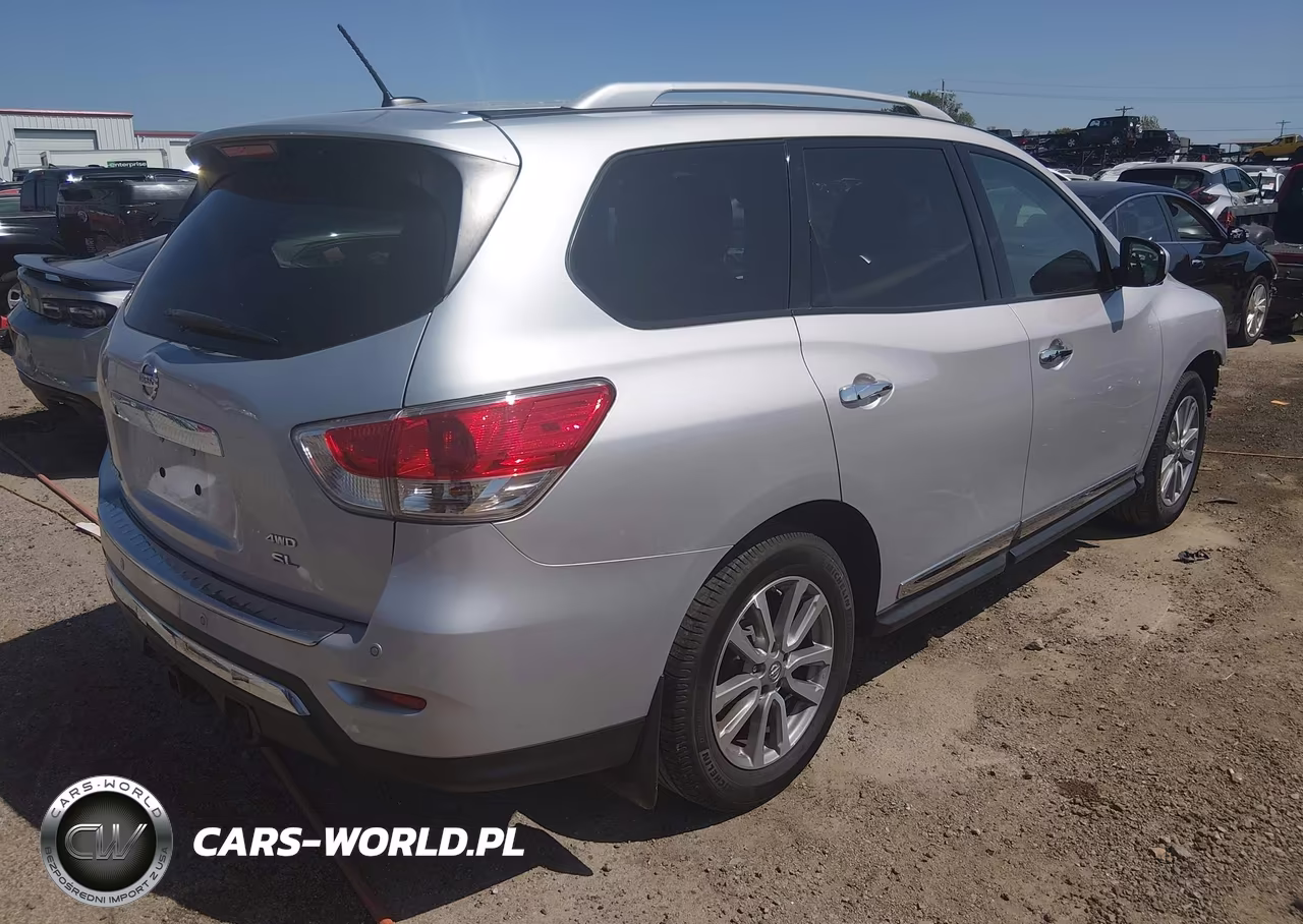 2015 Nissan Pathfinder Sl VIN:5N1AR2MM1FC608650 - 4