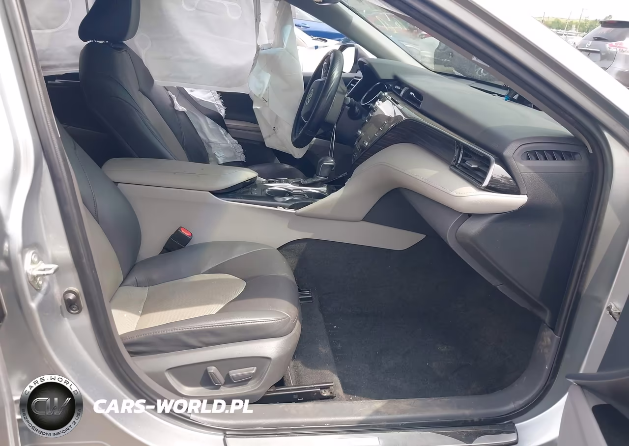 2020 Toyota Camry Xle Hybrid VIN:4T1F31AK3LU523271 - 5