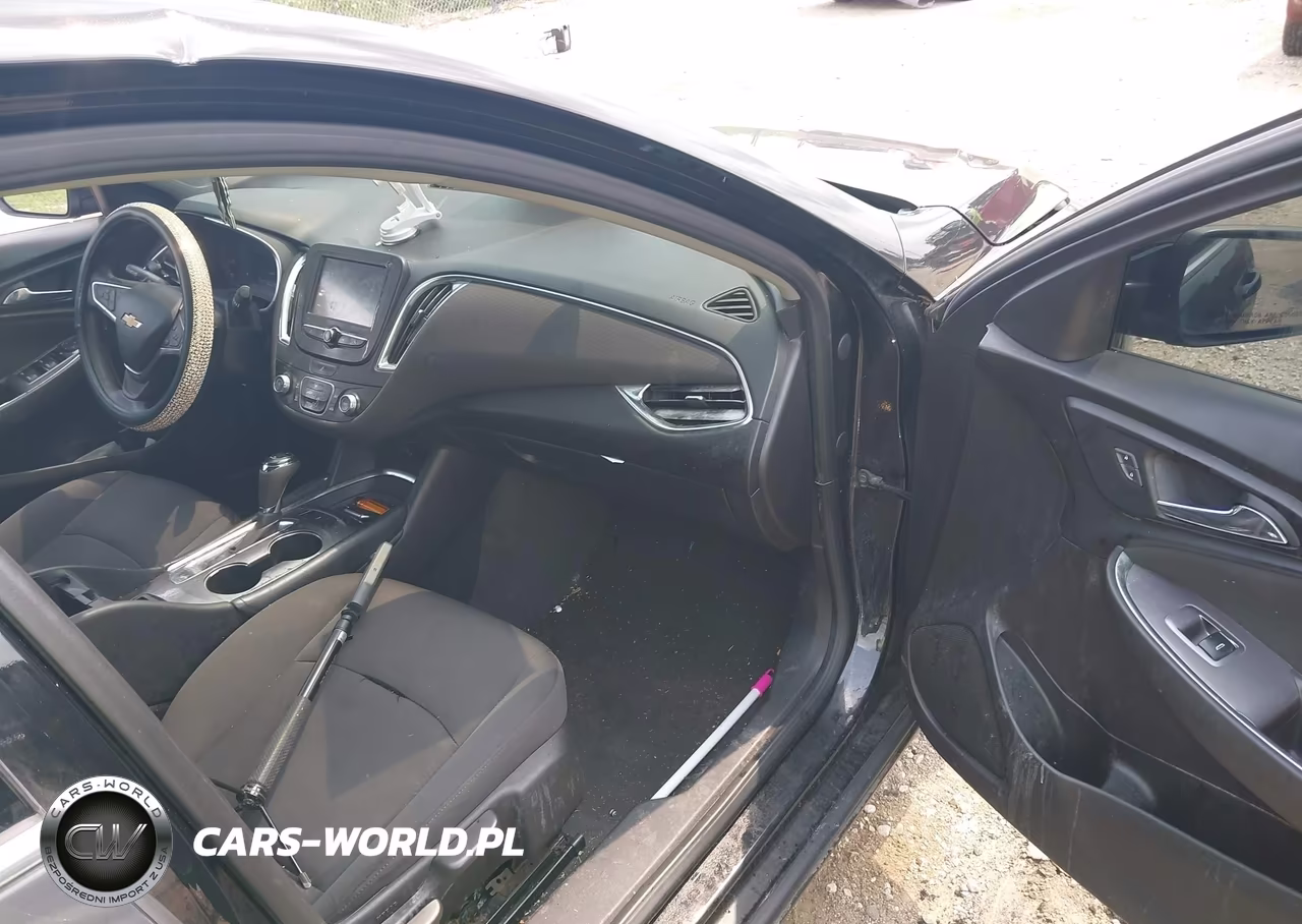 2018 Chevrolet Malibu Lt VIN:1G1ZD5ST4JF218787 - 5