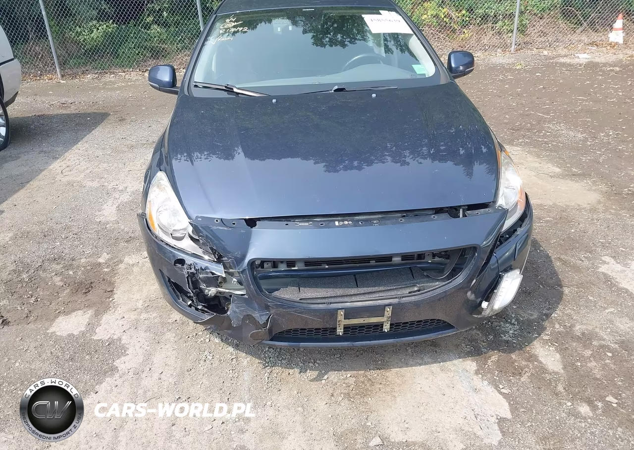 2013 Volvo S60 T5-T5 Platinum-T5 Premier-T5 Premier Plus VIN:YV1612FS5D2170192 - 6
