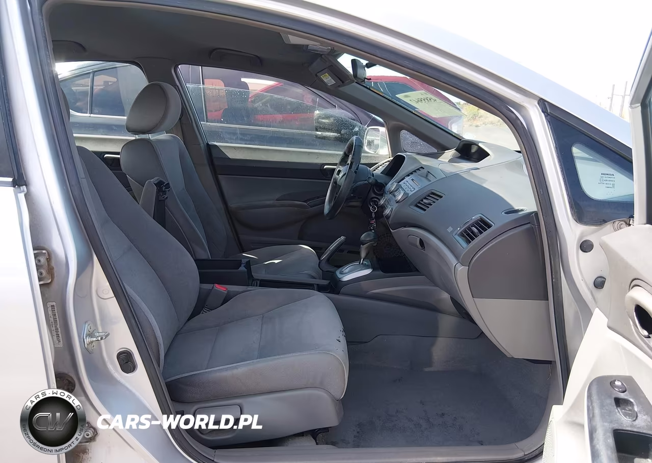 2008 Honda Civic Lx VIN:1HGFA16598L107995 - 5