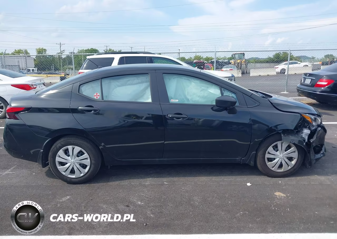 2025 Nissan Versa 1.6 S VIN:3N1CN8DV9SL886900 - 13